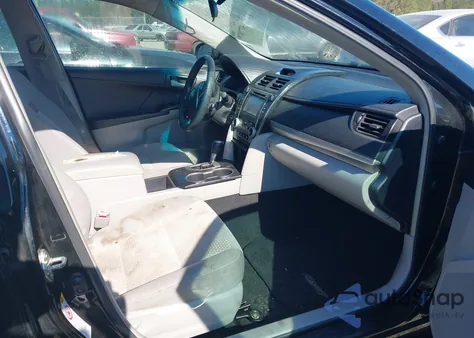 2014 Toyota Camry L z USA, uszkodzony, nr VIN 4T1BF1FK3EU859004
